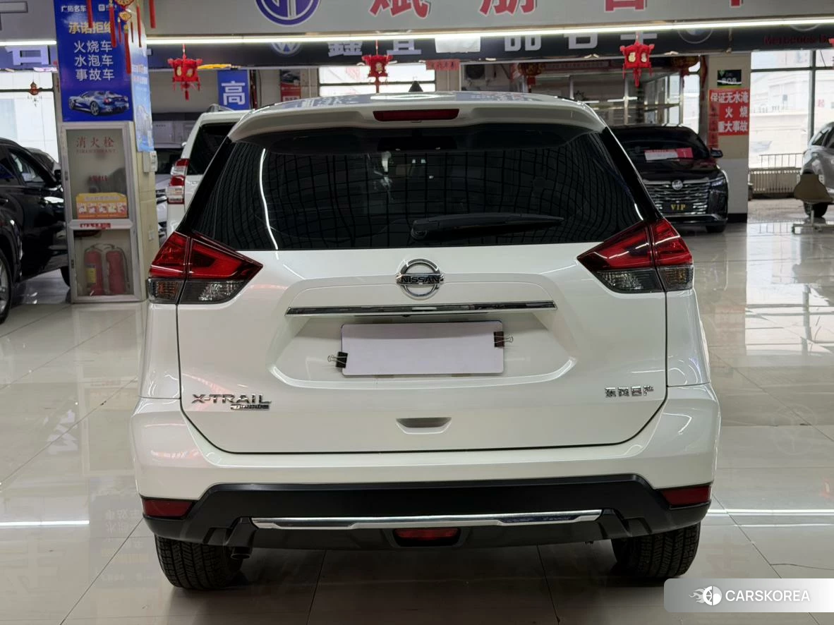 Nissan Qijun id 4467980 из Китая 10