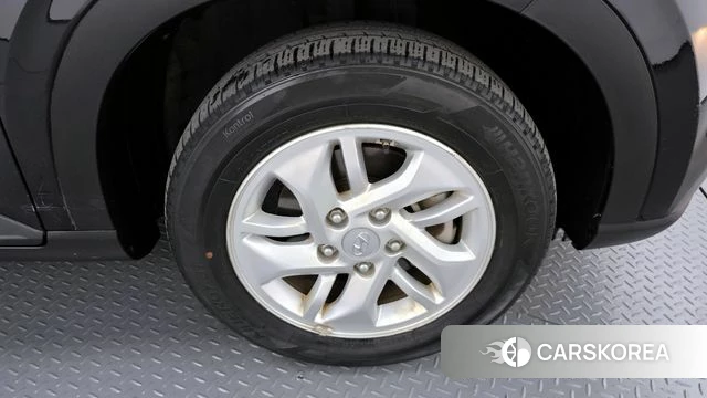 Hyundai Venue id 3820196 из Кореи 15