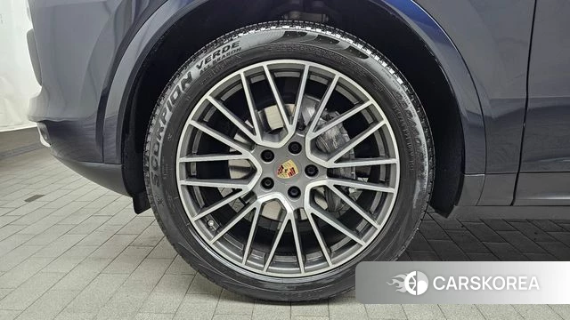 Porsche Cayenne (PO536) id 4317362 из Кореи 15
