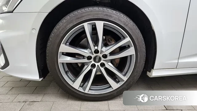 Audi A6 (C8) id 3478782 из Кореи 15