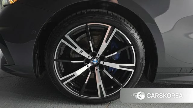 BMW 5 Series (G60) id 4719539 из Кореи 30