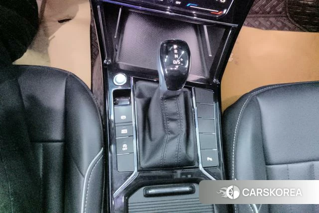 Volkswagen Passat id 4190445 из Китая 12