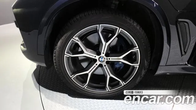 BMW X5 (G05) id 2955273 из Кореи 15