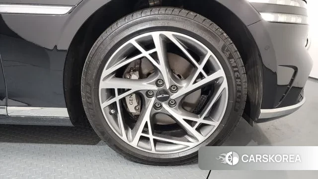 Genesis G90 (RS4) id 3670742 из Кореи 15