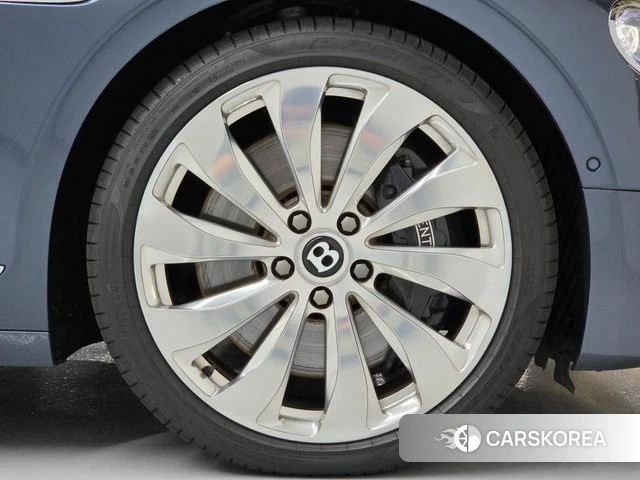 Bentley Flying Spur 3rd Generation id 4614405 из Кореи 15