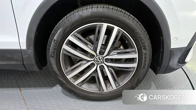 Volkswagen Tiguan Allspace id 3365910 из Кореи 15