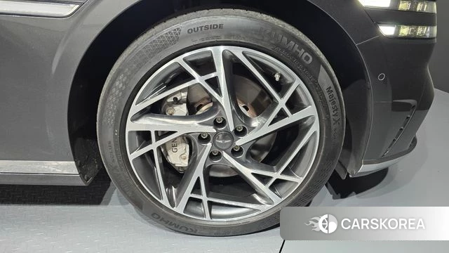 Genesis G90 (RS4) id 3897202 из Кореи 15