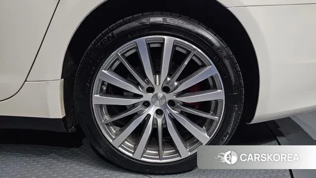 Maserati Quattroporte id 2480493 из Кореи 15