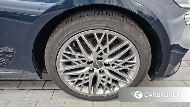 Genesis The New G70 id 3054580 из Кореи 15