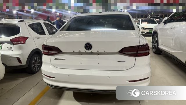Volkswagen Lavida id 4260245 из Китая 11