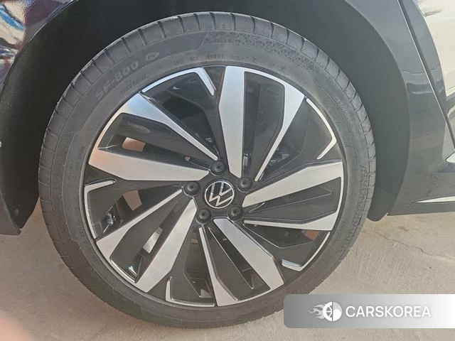 Volkswagen Passat 2023 Черный из Китая, фото 5