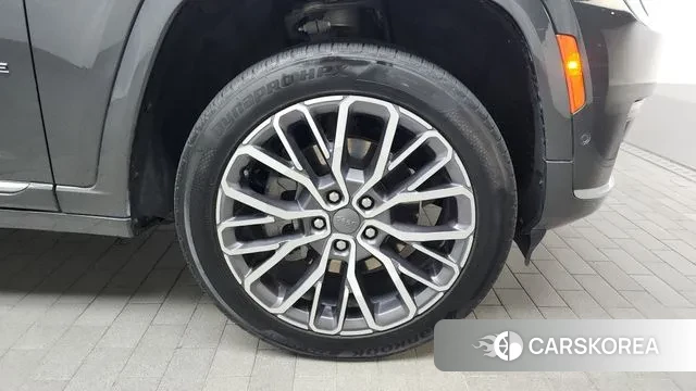 Jeep Grand Cherokee (WL) id 3160174 из Кореи 15