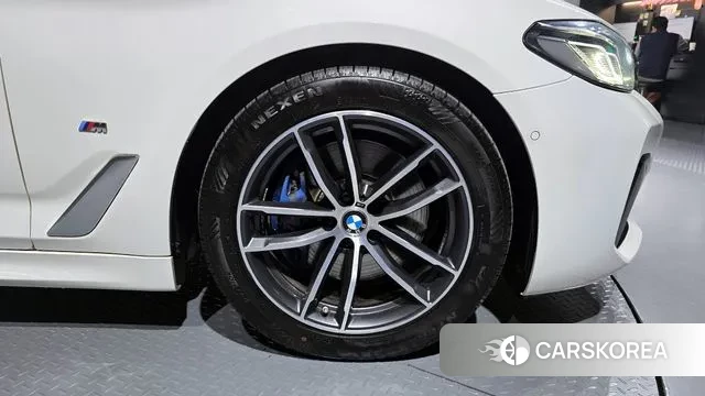 BMW 5 Series (G30) id 2891026 из Кореи 15