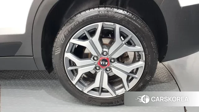 Kia Seltos id 3747987 из Кореи 15