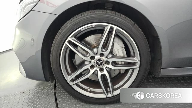 Mercedes-Benz E-Class W213 id 4632539 из Кореи 30
