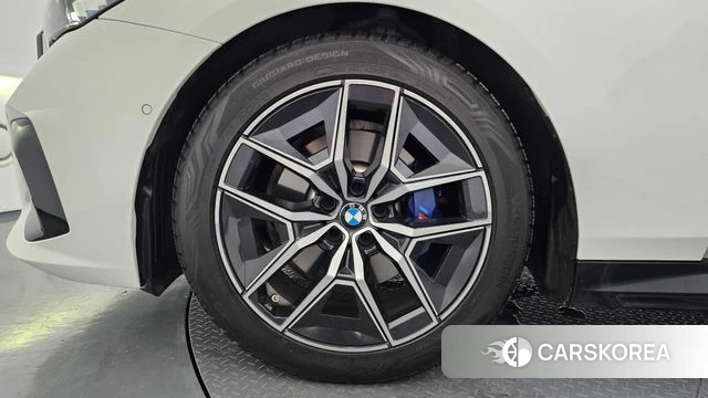 BMW 5 Series (G60) id 4381548 из Кореи 34