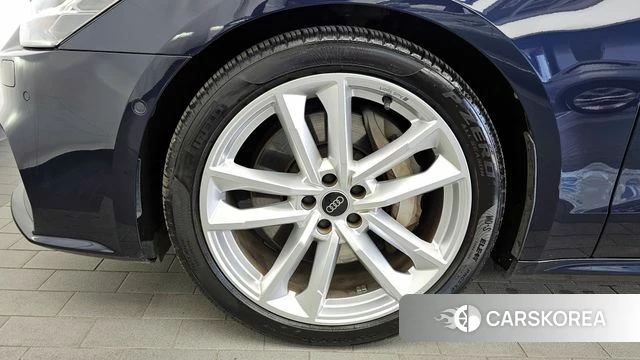 Audi A7 (4K) id 4329775 из Кореи 31