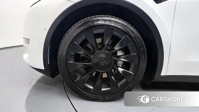 Tesla Model Y id 3318210 из Кореи 15