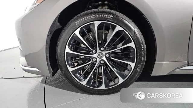 Lexus LS500h 5th generation id 3432205 из Кореи 15