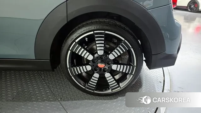 Mini Cooper S id 2979375 из Кореи 15