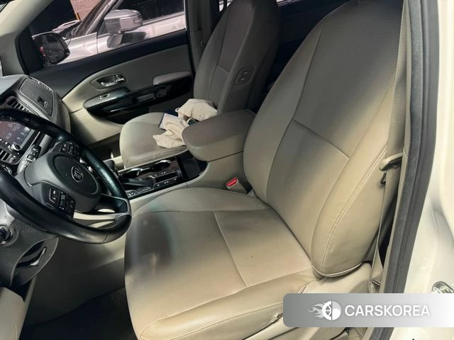 Kia The New Carnival 2018 Белый из Кореи, фото 6