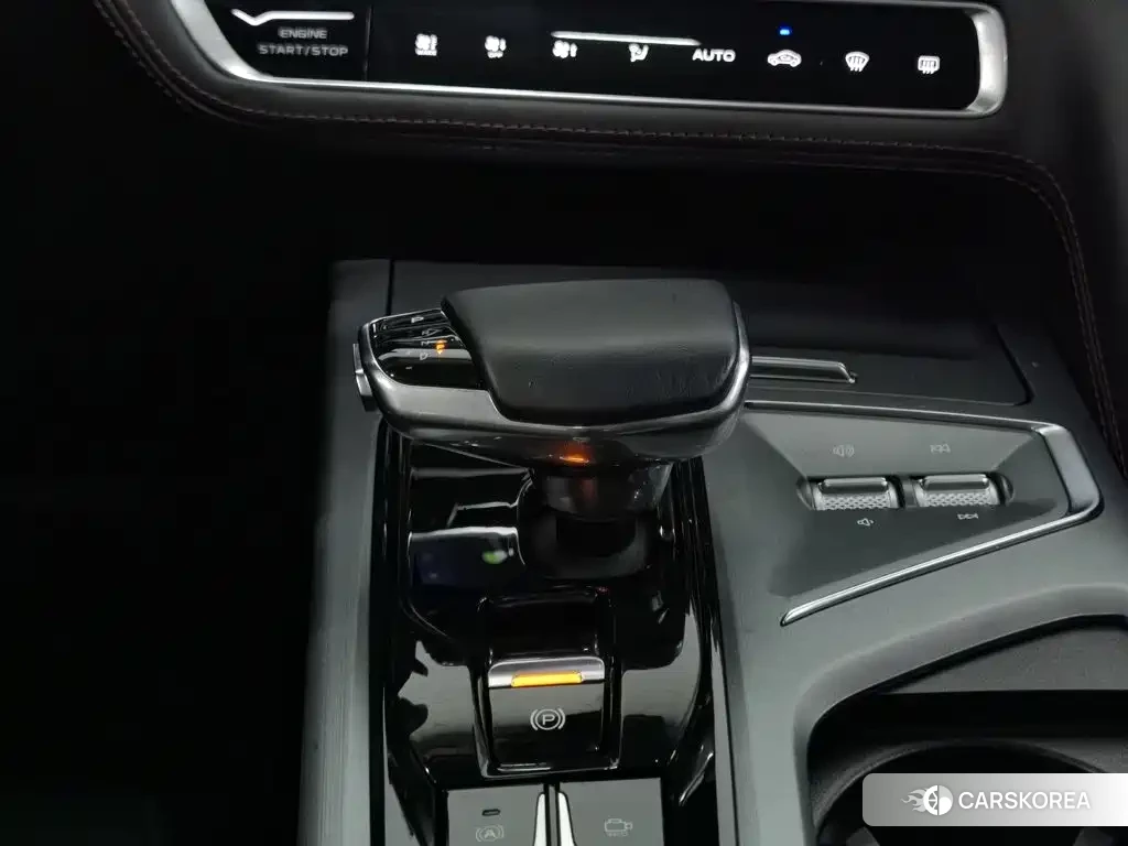 Chang'an CS75PLUS id 4653937 из Китая 19