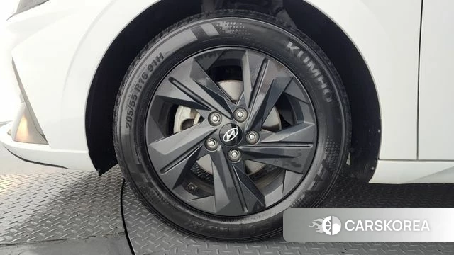 Hyundai Avante (CN7) id 3884248 из Кореи 15