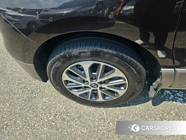 Hyundai The New Grand Starex id 4663023 из Кореи 10