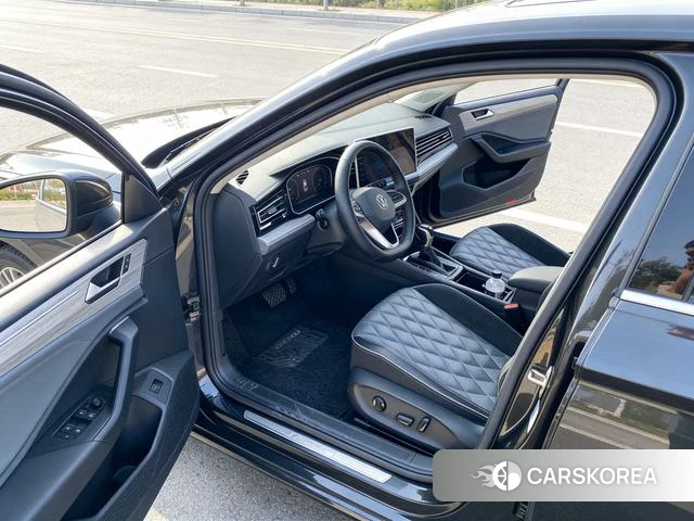 Volkswagen Sagitar 2023 Черный из Китая, фото 5