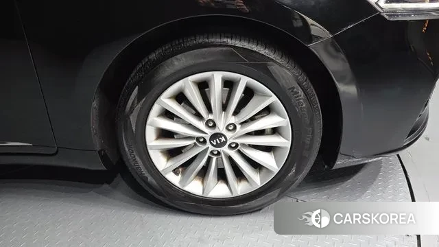 Kia Come New K7 id 3773253 из Кореи 15