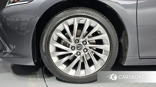 Lexus ES300h 7th generation id 3447534 из Кореи 15