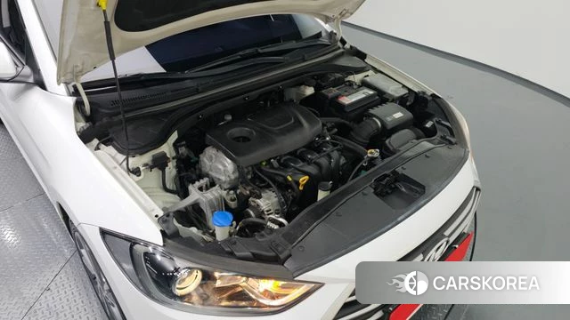 Hyundai Avante AD id 4568823 из Кореи 25
