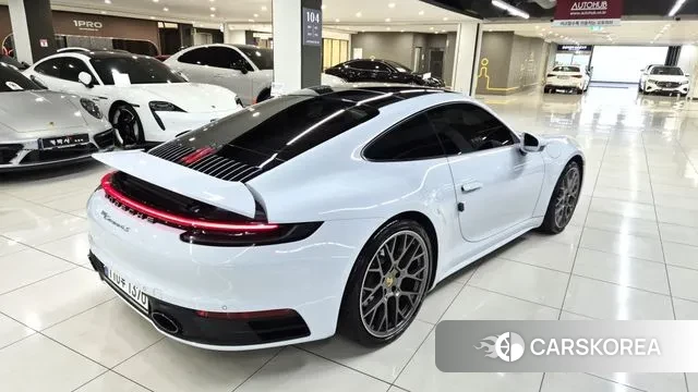 Porsche 911(992) id 3371068 из Кореи 15
