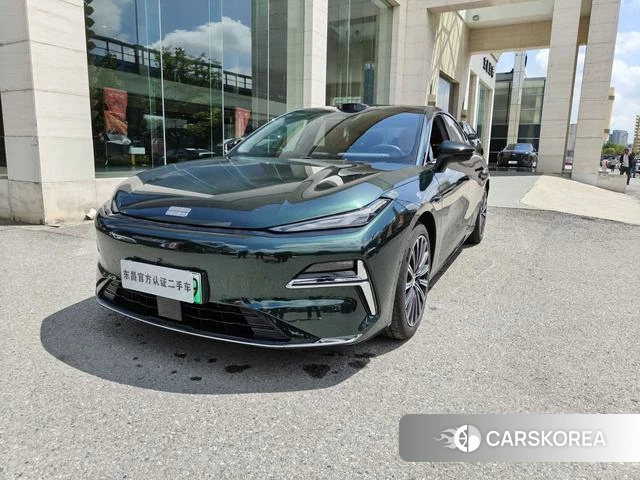 Geely Galaxy Galaxy Sparkle 8 PHEV id 4190356 из Китая 10