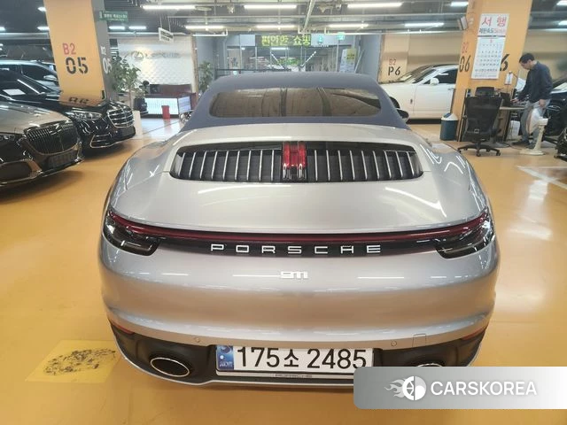 Porsche 911(992) id 4280221 из Кореи 15