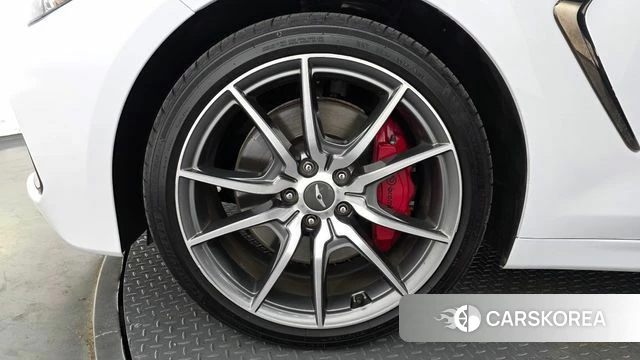 Genesis G70 id 4907456 из Кореи 32