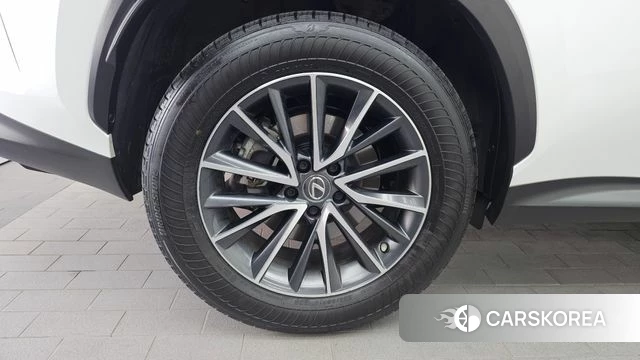 Lexus NX450h + 2nd generation id 4469390 из Кореи 26