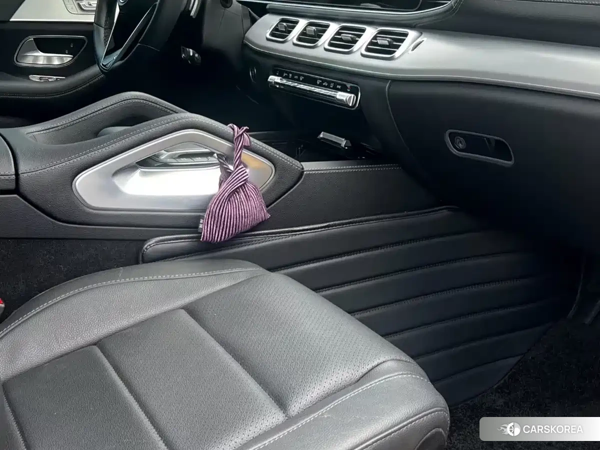 Mercedes-Benz GLE 2024 Черный из Китая, фото 5