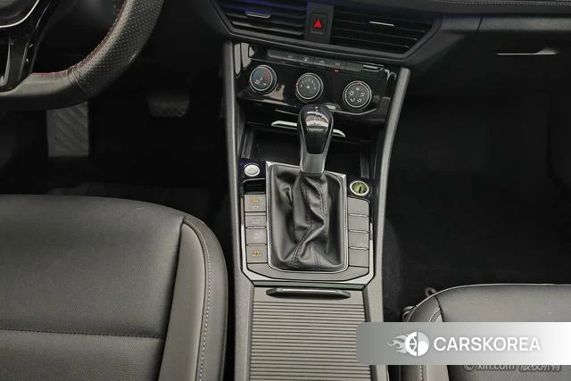 Volkswagen Sagitar id 4278957 из Китая 19