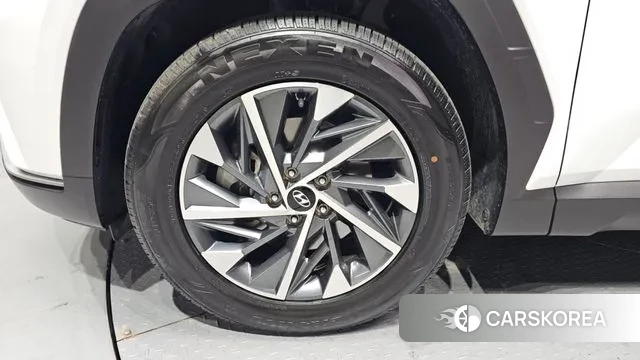 Hyundai Tucson (NX4) id 3592541 из Кореи 15