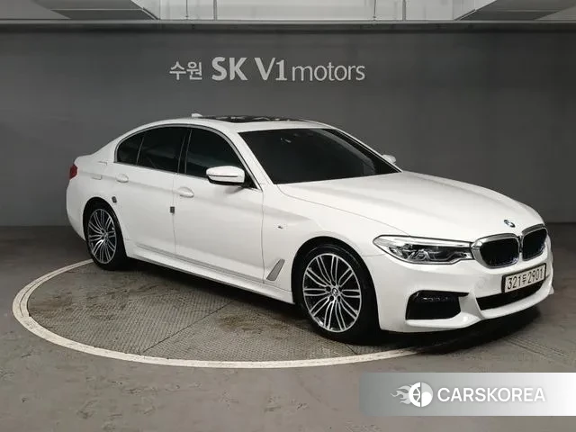 BMW 5 Series (G30) id 3193334 из Кореи 15