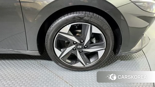 Hyundai Avante (CN7) id 3415947 из Кореи 15