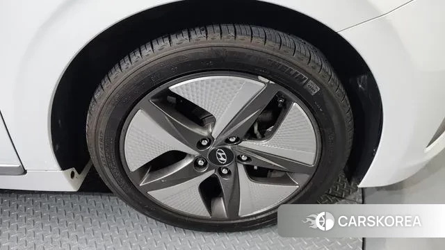 Hyundai The New Ionic Hybrid id 3017846 из Кореи 15