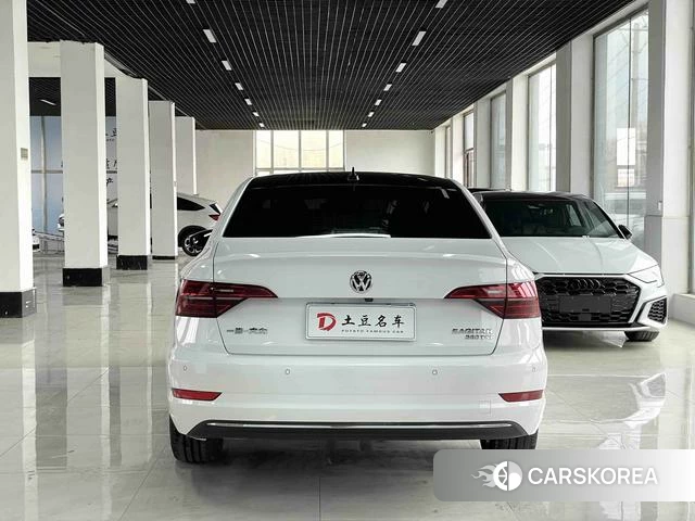 Volkswagen Sagitar id 4236364 из Китая 13