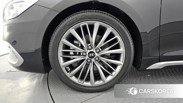 Hyundai Grandeur IG id 4652363 из Кореи 26