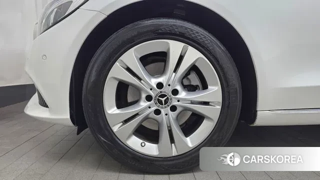 Mercedes-Benz C-Class W205 id 3748714 из Кореи 15