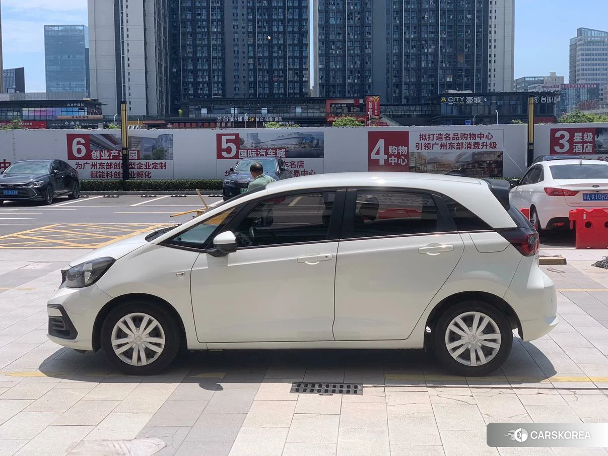 Honda Fit 2020 Белый из Китая, фото 5