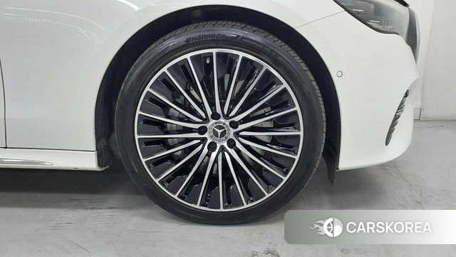 Mercedes-Benz E-Class W214 id 4308221 из Кореи 15