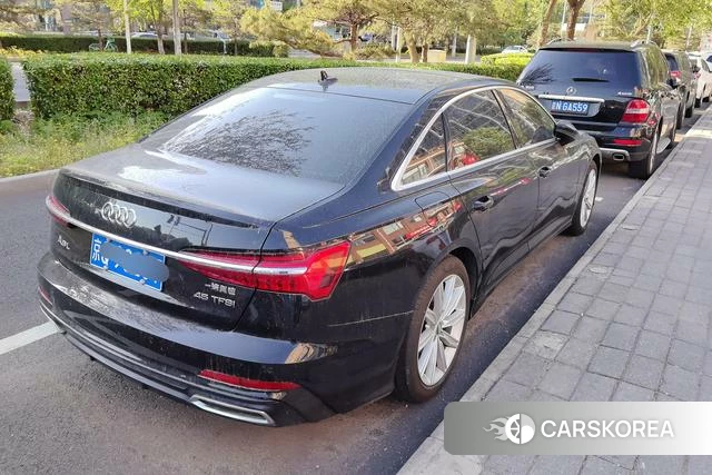 Audi A6L id 4271914 из Китая 12