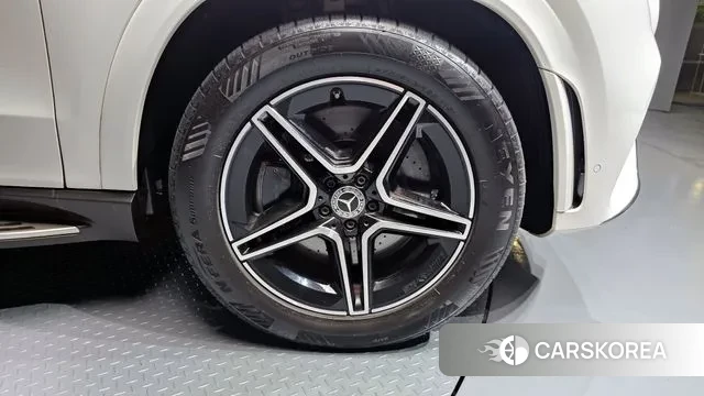 Mercedes-Benz GLE-Class W167 id 3101582 из Кореи 15